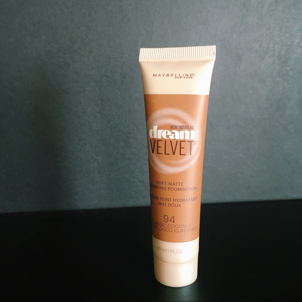 Maybelline Dream Velvet Foundation